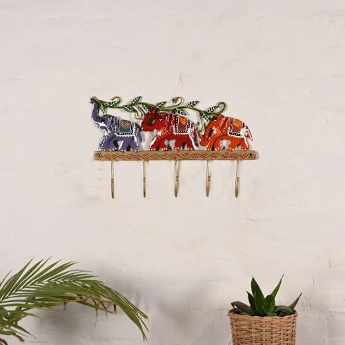 Decorative Metal Elephant Key Holder | Handcrafted Wall Mounted Key Organizer | Elegant Home & Living Room Decor Accent